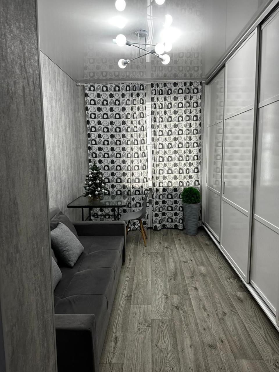 Paradise Tastybulak Exterior photo